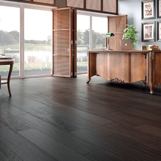 Picture of Triangulo - Extra Wide Engineered 7 1/2 x 5/8 Manoa Oak Castello