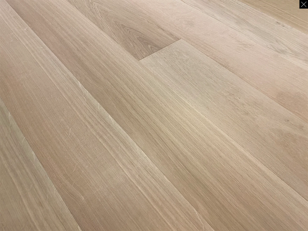 Picture of Monarch Plank - French Oak Prime Grade Unfinished French Oak Prime Grade