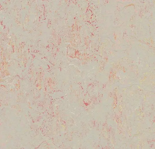Picture of Forbo - Marmoleum Cinch Loc Seal 12 x 12 Fruit Punch
