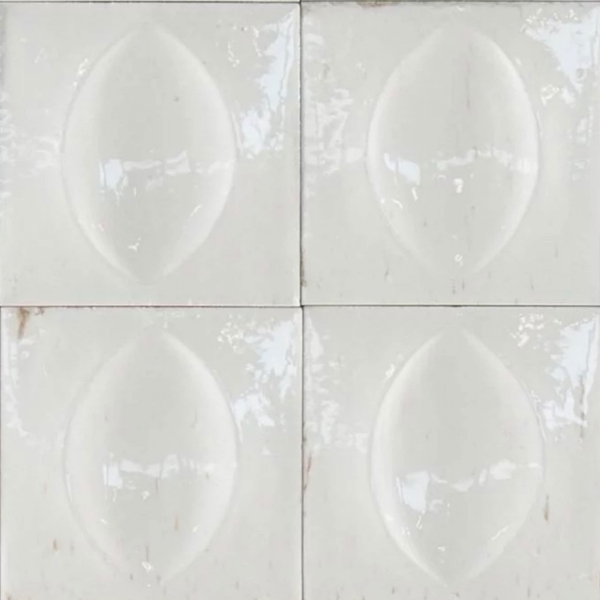 Picture of Tesoro - Gleeze 3D Egg Bianco